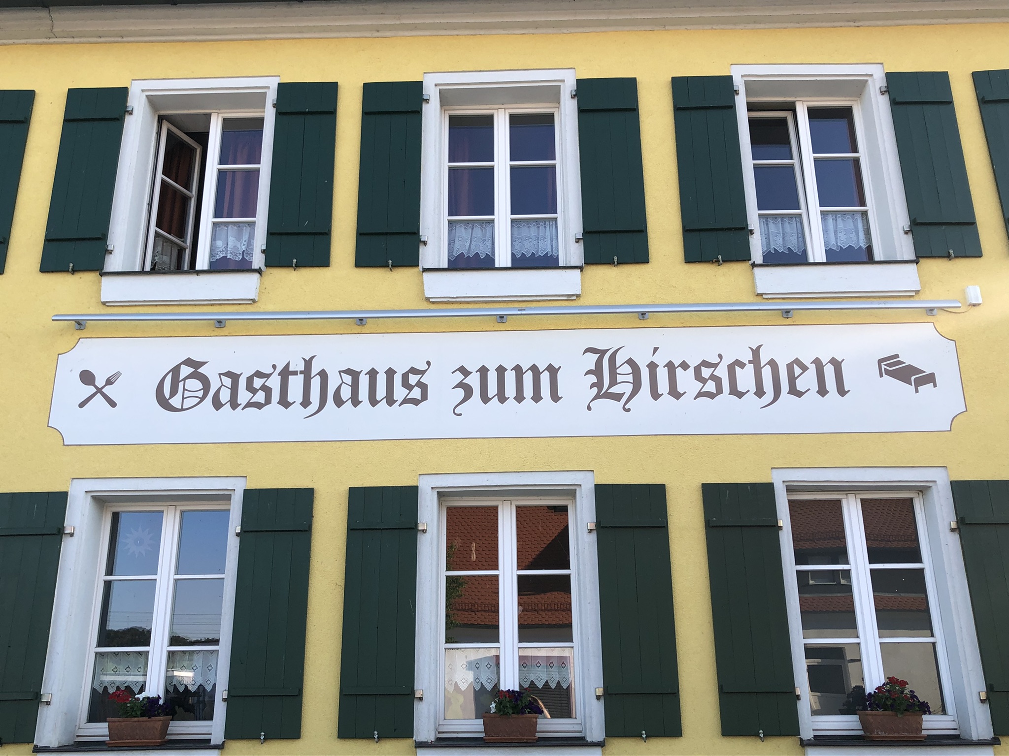 Biergarten-Test: Gasthaus-Pension "Zum Hirschen" In Muhr Am See - Seen ...